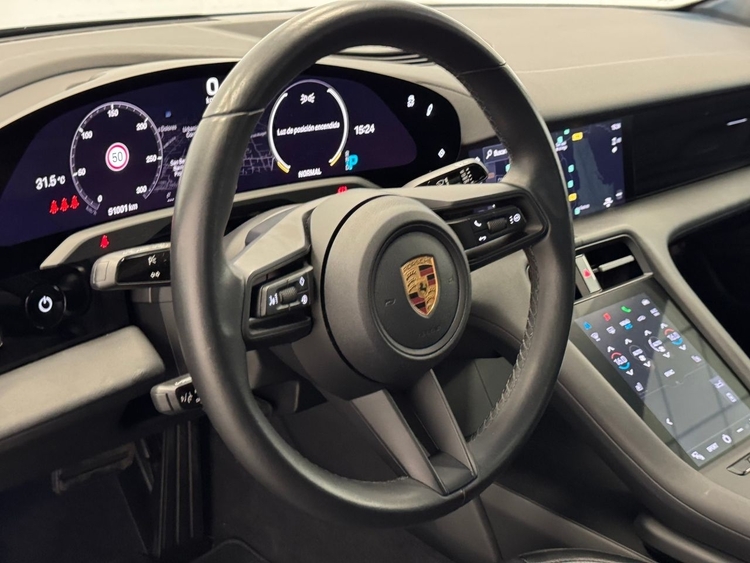 Porsche Taycan TAYCAN foto 21