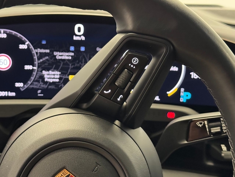 Porsche Taycan TAYCAN foto 25