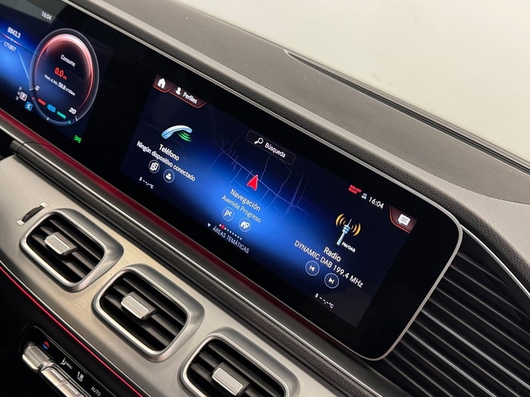 Mercedes GLE 300D 4MATIC  foto 34