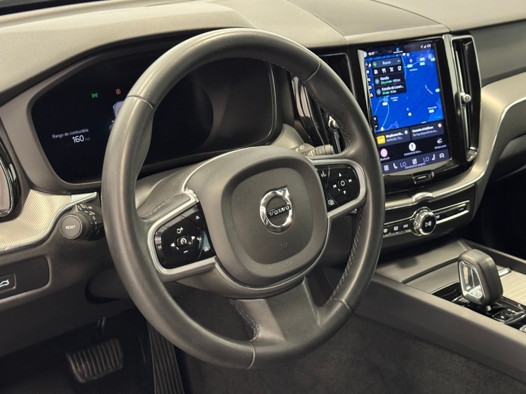 Volvo XC60 Plus Bright Auto foto 19