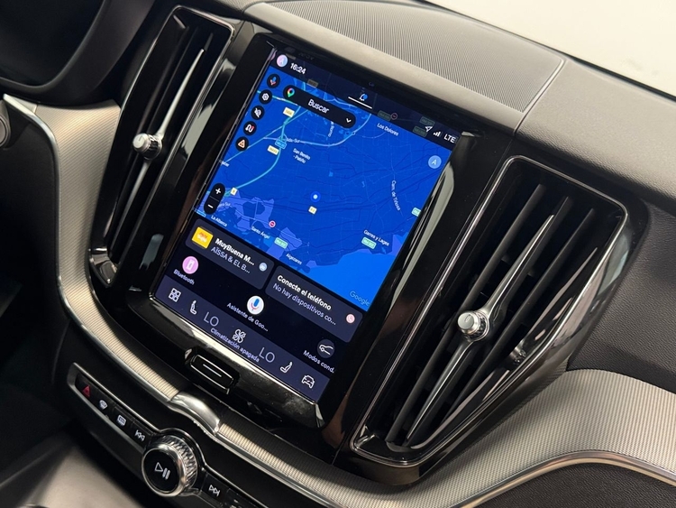 Volvo XC60 Plus Bright Auto foto 29