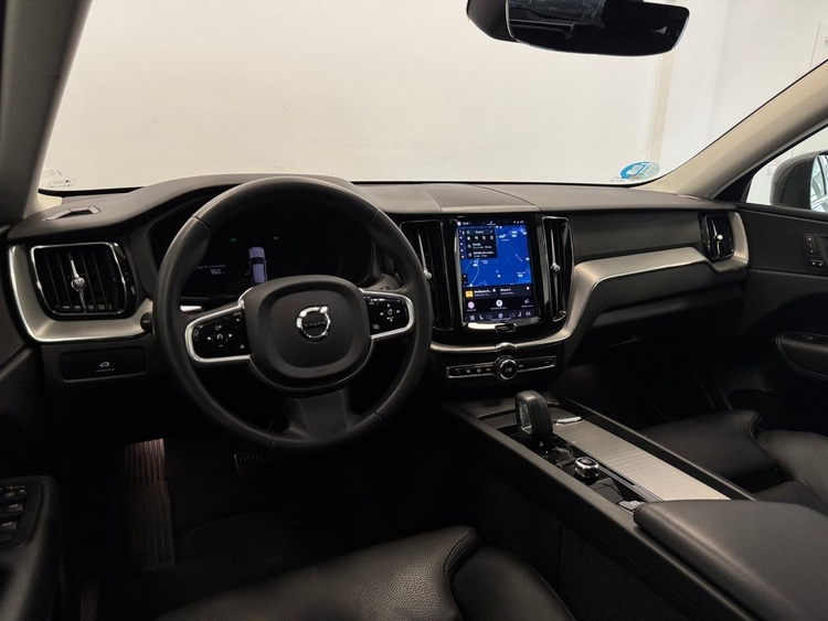 Volvo XC60 Plus Bright Auto foto 9