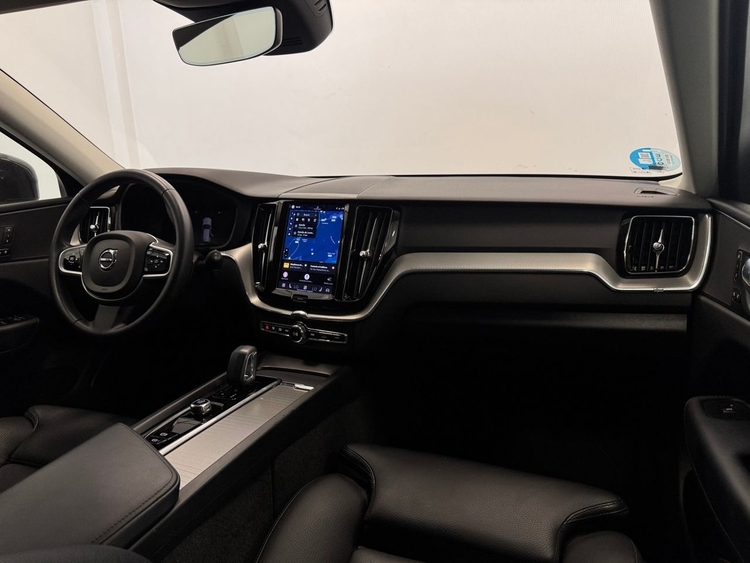 Volvo XC60 Plus Bright Auto foto 11