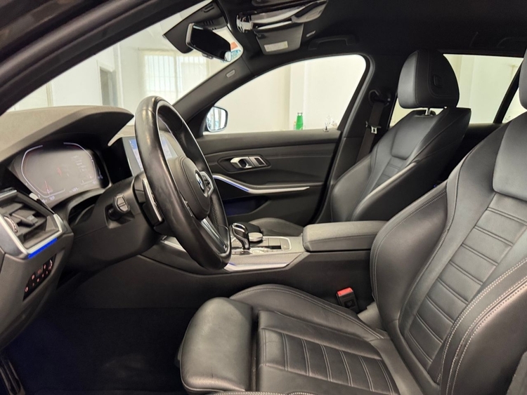BMW Serie 3 320D AUTO foto 14