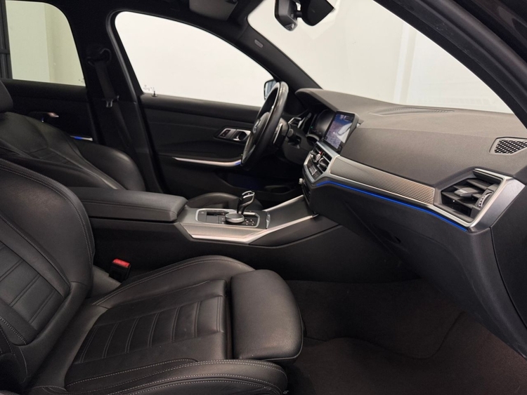BMW Serie 3 320D AUTO foto 29