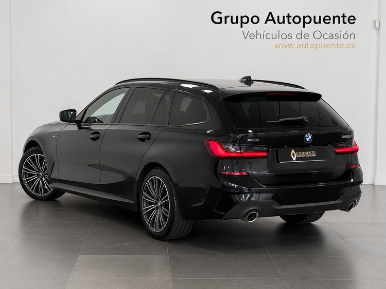 BMW Serie 3 320D AUTO foto 5