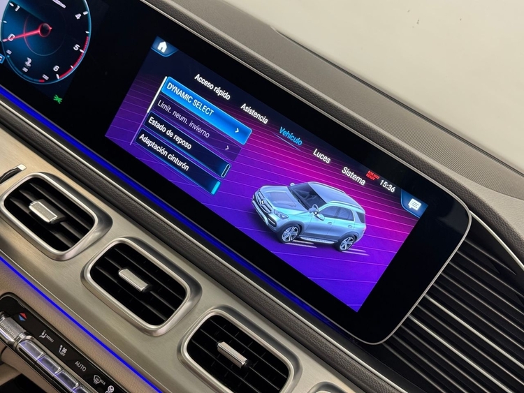 Mercedes GLE 300D AMG foto 44