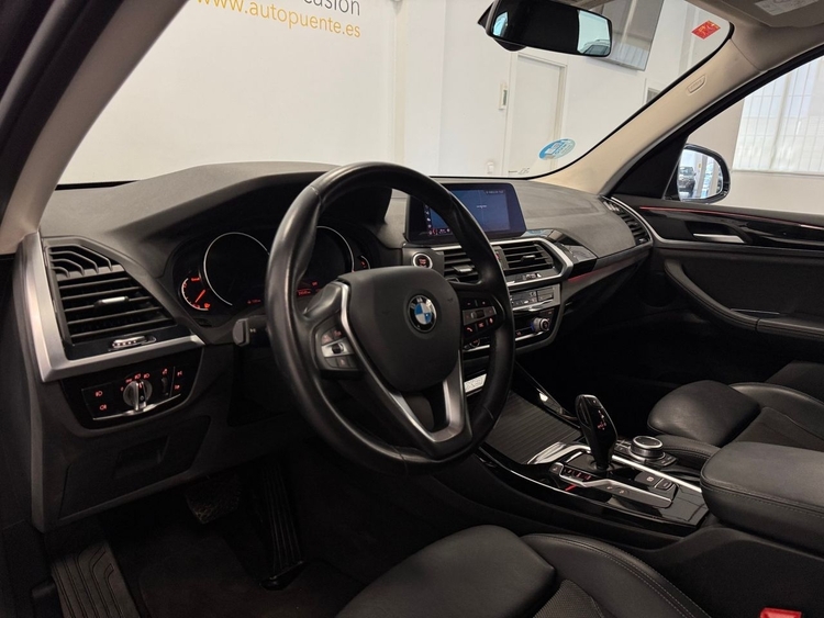 BMW X3 XDRIVE 20D foto 14