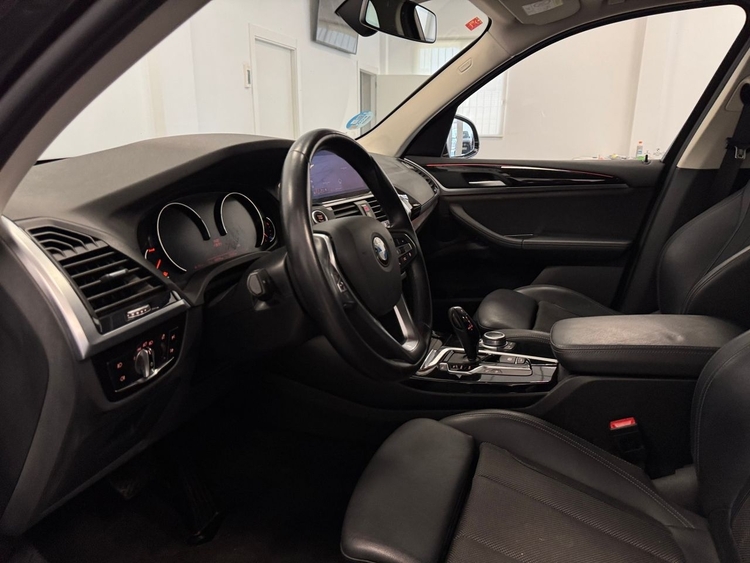 BMW X3 XDRIVE 20D foto 15