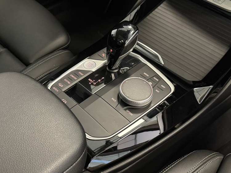 BMW X3 XDRIVE 20D XLINE foto 35