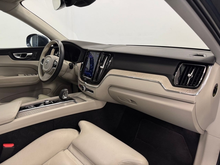 Volvo XC60 Plus Bright Auto B4 foto 13