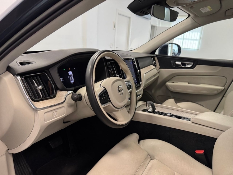 Volvo XC60 Plus Bright Auto B4 foto 8