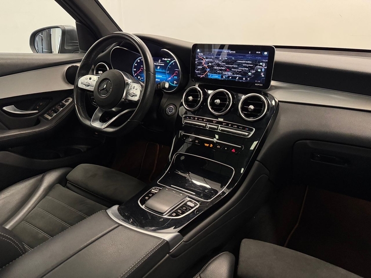 Mercedes Clase GLC GLC 300 DE AMG  foto 12