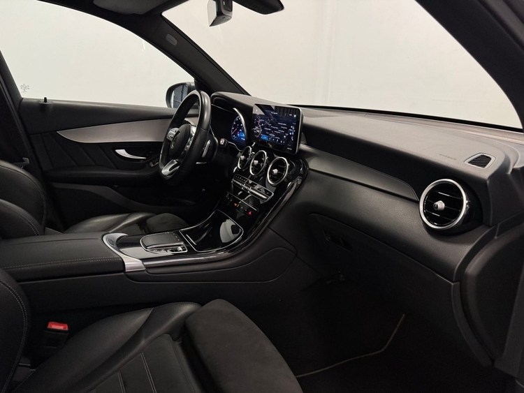 Mercedes Clase GLC GLC 300 DE AMG  foto 27
