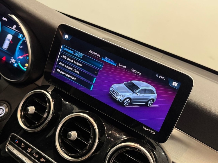 Mercedes Clase GLC GLC 300 DE AMG  foto 33