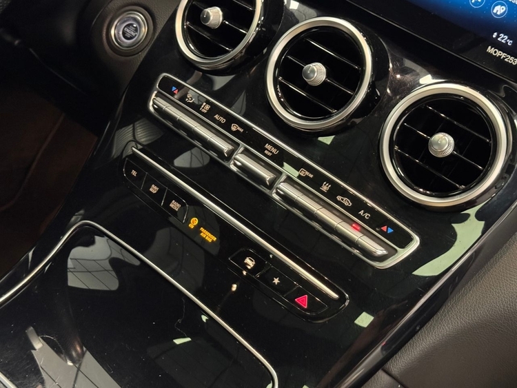 Mercedes Clase GLC GLC 300 DE AMG  foto 35
