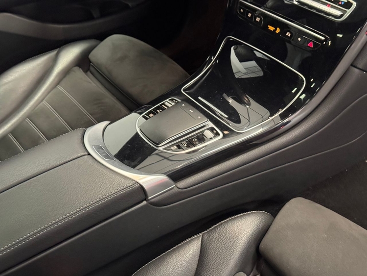 Mercedes Clase GLC GLC 300 DE AMG  foto 36