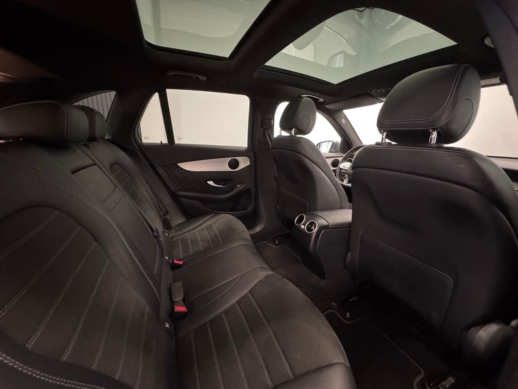 Mercedes Clase GLC GLC 300 DE AMG  foto 38