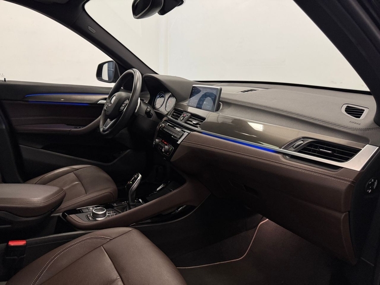 BMW X1 XDRIVE 18D foto 13