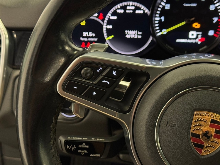 Porsche Cayenne E-HYBRID foto 21