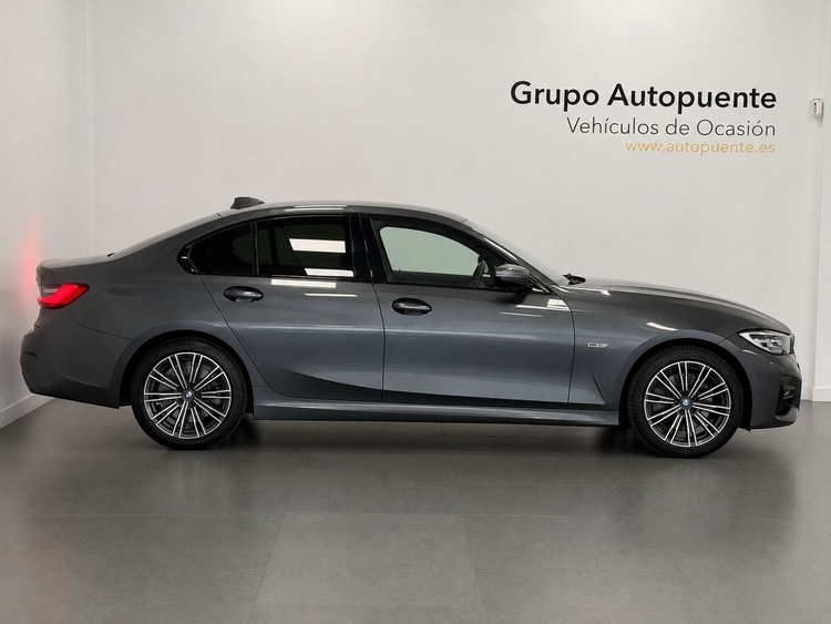BMW Serie 3 320 E foto 3