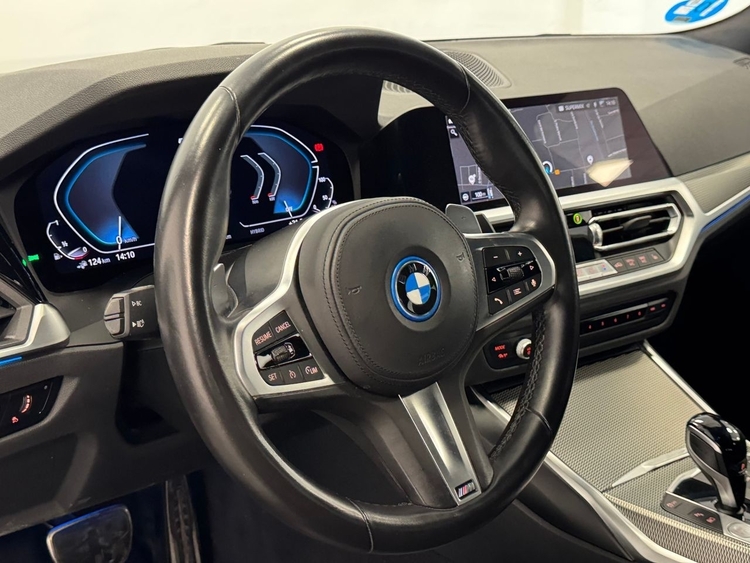 BMW Serie 3 320 E foto 18