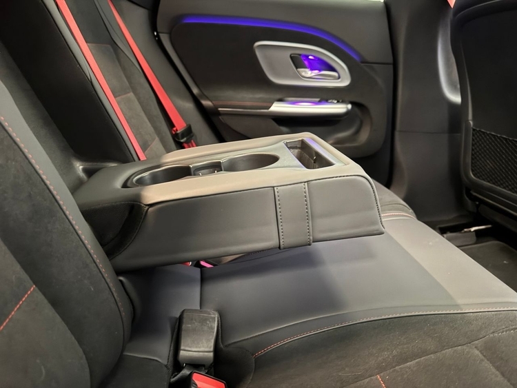 Mercedes CLA 250+ E CON TECNOLOGIA EQ foto 48