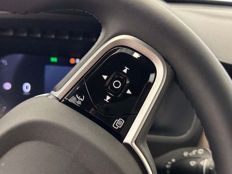 Volvo XC90 T8 AWD PLUS DARK RECHARGE AUTO foto 23