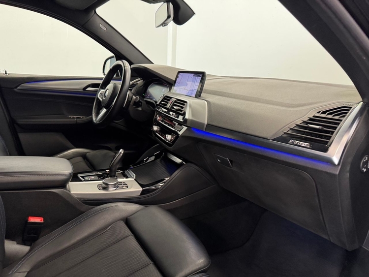 BMW X4 XDRIVE 20D M foto 26