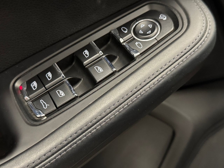 Porsche Macan MACAN foto 14