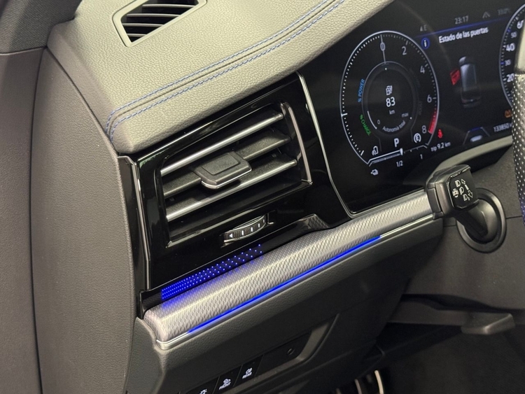 Volkswagen Touareg R  3.0 V6  foto 20