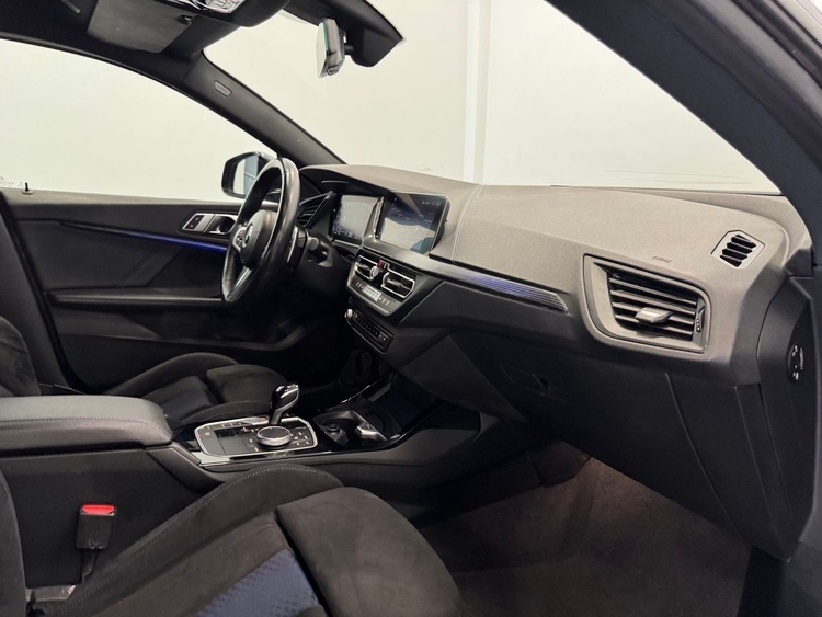 BMW Serie 2 GRAN COUPE M foto 24