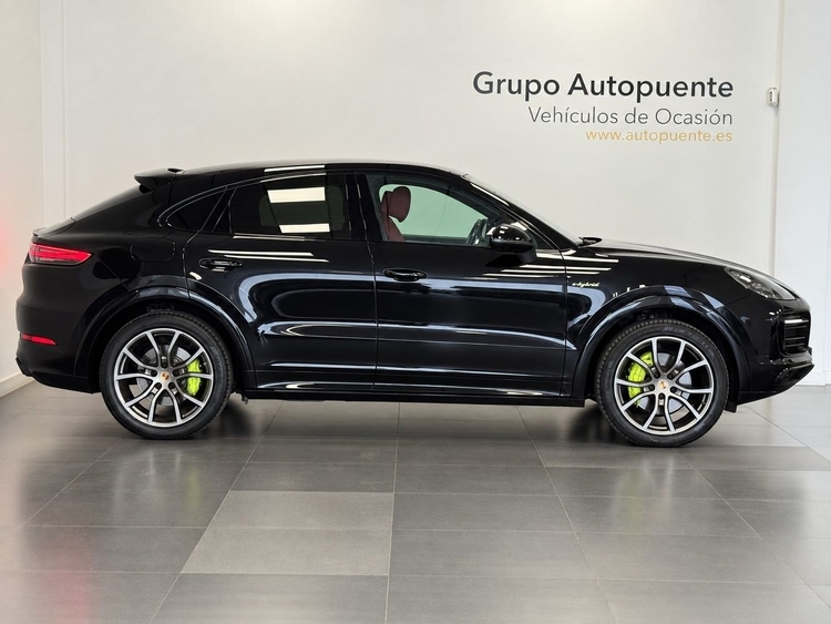 Porsche Cayenne COUPE E-HYBRID  foto 3