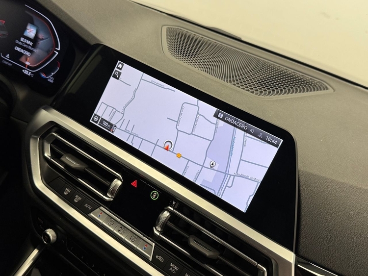 BMW Serie 3 320D AUTO foto 21