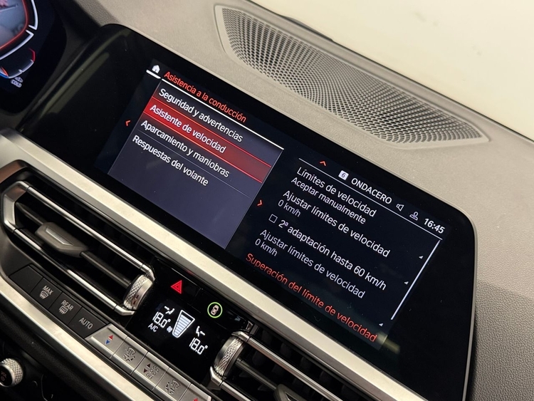 BMW Serie 3 320D AUTO foto 25