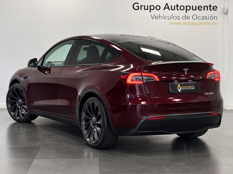 Tesla Model Y MODEL Y PERFORMANCE foto 5