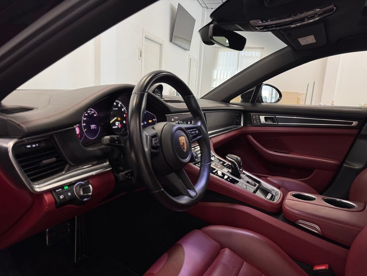 Porsche Panamera 4 E-HYBRID PLATINUM EDITION  foto 13