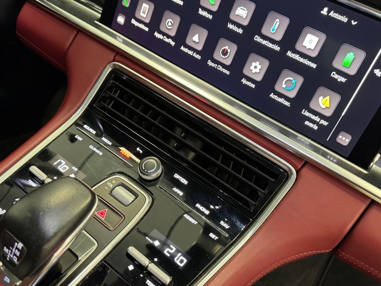 Porsche Panamera 4 E-HYBRID PLATINUM EDITION  foto 37