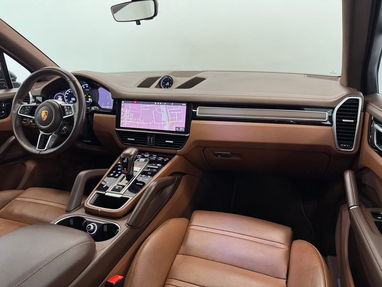 Porsche Cayenne E-HYBRID  foto 11