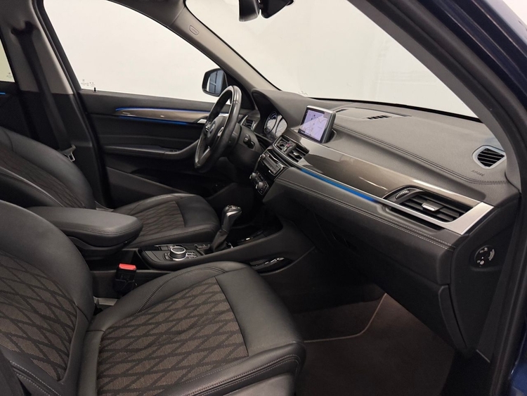 BMW X1 XLINE 25E foto 19