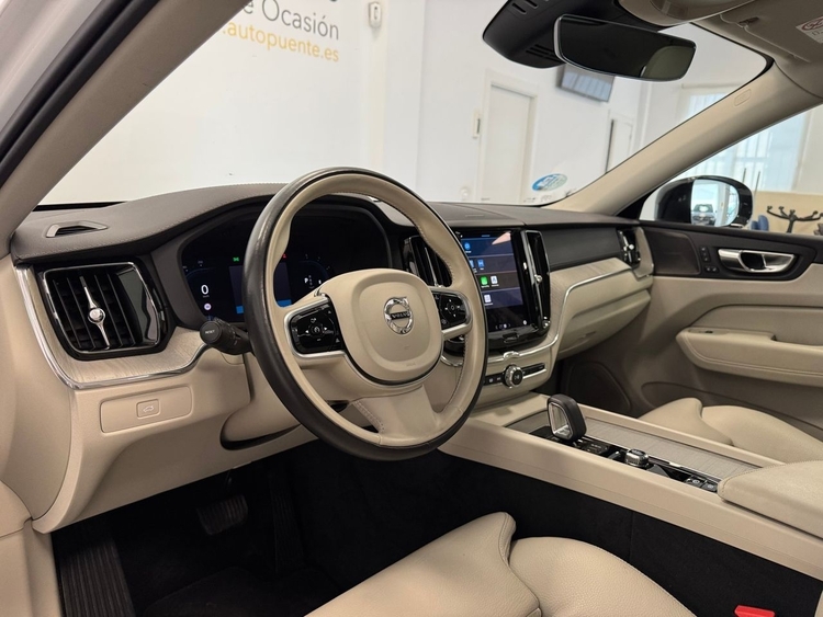 Volvo XC60 2.0 B4D ULTIMATE DARK AUTO foto 8